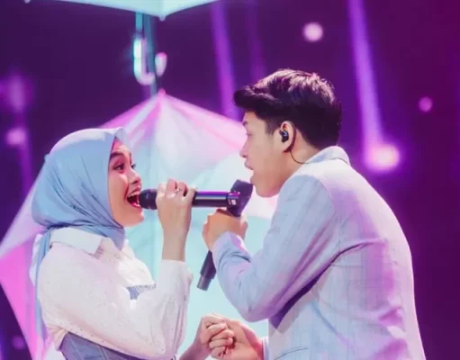 Salma Salsabil Kejutkan Penggemar dengan Single Terbaru #BolehJugaSalmaSalsabil Salma Salsabil Kejutkan Penggemar dengan Single Terbaru #BolehJugaSalmaSalsabil Sumber InilahBandung.