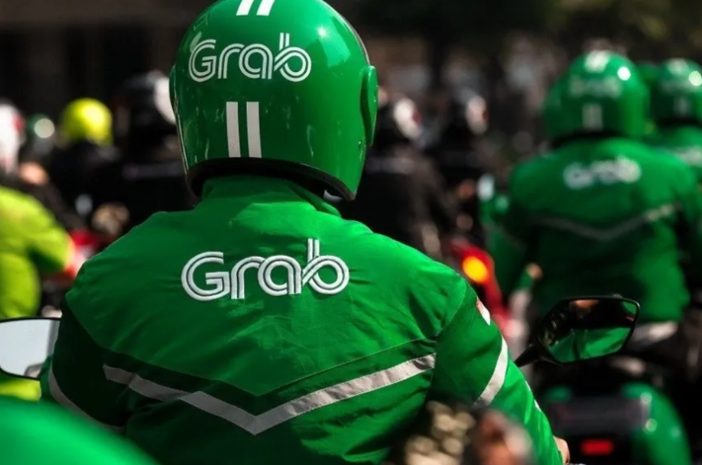 Peran Platform Aplikasi #LegalkanProfesiOjol dan UU Profesi Ojol