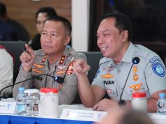 Kesiapan Operasi Lilin 2024, Kakorlantas Tekankan Jalur Jakarta-Cikampek Harus Optimal Selama Libur Nataru Kakorlantas bersama Dirut PT Jasa Raharja dalam Mempersiapkan Operasi Lilin 2024