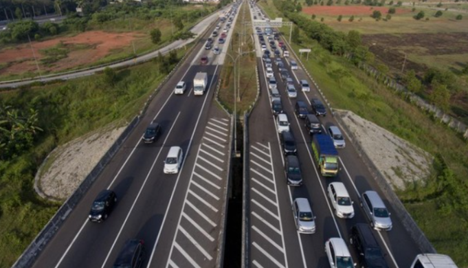 Puncak Arus Mudik 2025 Diprediksi Hari Ini, Korlantas Berlakukan One Way Nasional