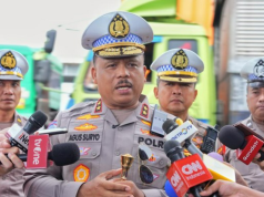 Tol Japek Berlakukan Contraflow dan One Way Jelang Puncak Mudik Lebaran Tol Japek Berlakukan Contraflow dan One Way Jelang Puncak Mudik Lebaran