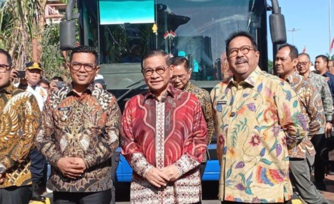 Gubernur DKI Pramono Anung Rencanakan Transjabodetabek Gratis dalam Jangka Menengah hingga Panjang