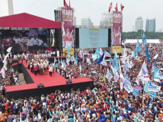 Ratusan Ribu Buruh Padati Monas dalam Peringatan May Day 2025, Presiden Prabowo Dijadwalkan Beri Pidato Ratusan Ribu Buruh Padati Monas dalam Peringatan May Day 2025, Presiden Prabowo Dijadwalkan Beri Pidato
