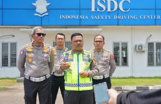 Kakorlantas Polri Tegaskan Komitmen Jadikan ISDC Pusat Keselamatan Berkendara Terbaik di Asia Tenggara Kakorlantas Polri Tegaskan Komitmen Jadikan ISDC Pusat Keselamatan Berkendara Terbaik di Asia Tenggara