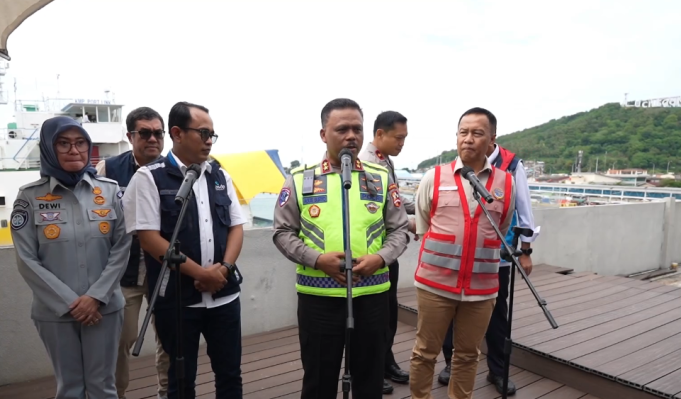 Korlantas Polri Tinjau Pelabuhan Merak untuk Pastikan Kelancaran Arus Mudik Nataru 2026