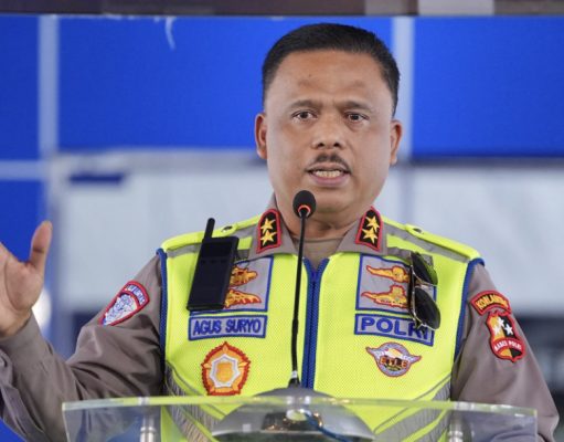 Hari Kedua Operasi Ketupat 2026, Lalu Lintas Tol Cikampek Terkendali Kakorlantas Polri