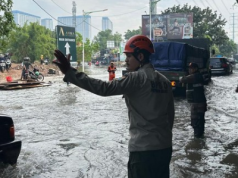 Banjir Jakarta Surut, 18 RT di Jakarta Barat Masih Tergenang Banjir Jakarta Surut, 18 RT di Jakarta Barat Masih Tergenang