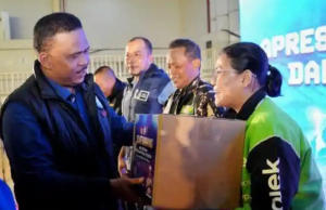 Kakorlantas Perkuat Kolaborasi, Komunitas Ojol dan Senkom Nilai Mudik 2026 Lebih Tertata Kakorlantas Perkuat Kolaborasi, Komunitas Ojol dan Senkom Nilai Mudik 2026 Lebih Tertata