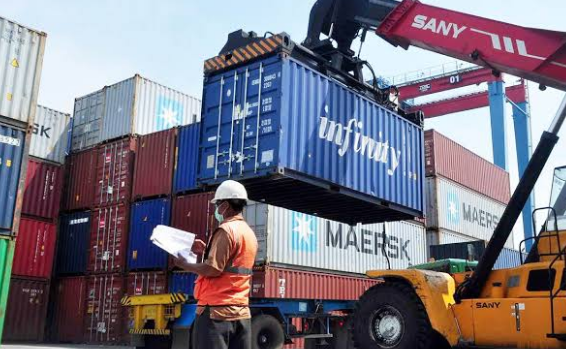 Kepatuhan Kendaraan Angkutan Jadi Pondasi Kepercayaan Industri Logistik Nasional Kepatuhan Kendaraan Angkutan Jadi Pondasi Kepercayaan Industri Logistik Nasional