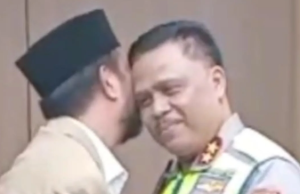 Kepemimpinan Humanis Jadi Warisan, Sosok Irjen Agus Suryonugroho Dinilai Dekat dengan Masyarakat dan Mitra Polri Kepemimpinan Humanis Jadi Warisan, Sosok Irjen Agus Suryonugroho Dinilai Dekat dengan Masyarakat dan Mitra Polri