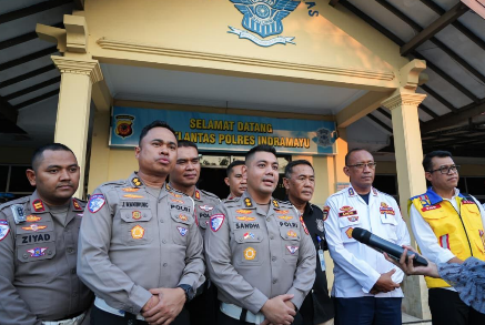 Korlantas Polri Perkuat Investigasi Ilmiah Usai Kecelakaan Maut Pantura Indramayu Korlantas Polri Perkuat Investigasi Ilmiah Usai Kecelakaan Maut Pantura Indramayu