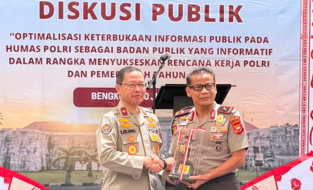 Lewat Diskusi Publik di Bengkulu, Divhumas Polri Perkuat Keterbukaan Informasi untuk Masyarakat Lewat Diskusi Publik di Bengkulu, Divhumas Polri Perkuat Keterbukaan Informasi untuk Masyarakat